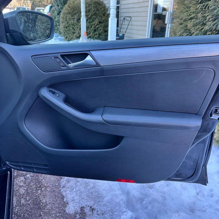 used 2016 Volkswagen Jetta car, priced at $8,900