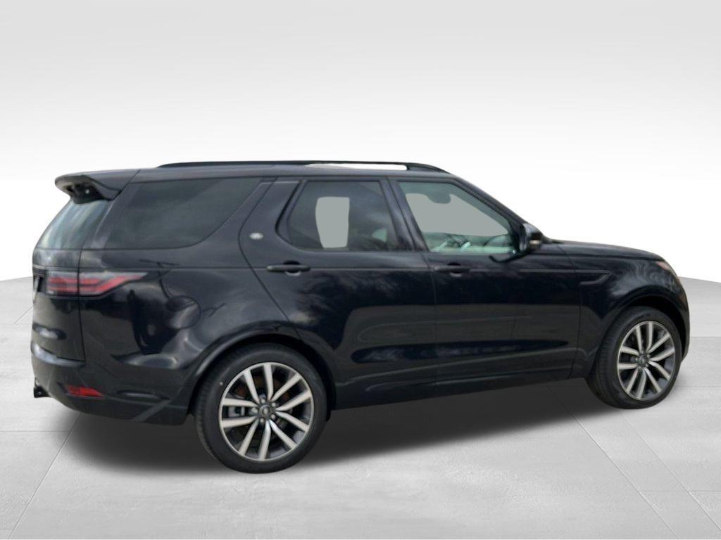 used 2024 Land Rover Discovery car, priced at $75,688