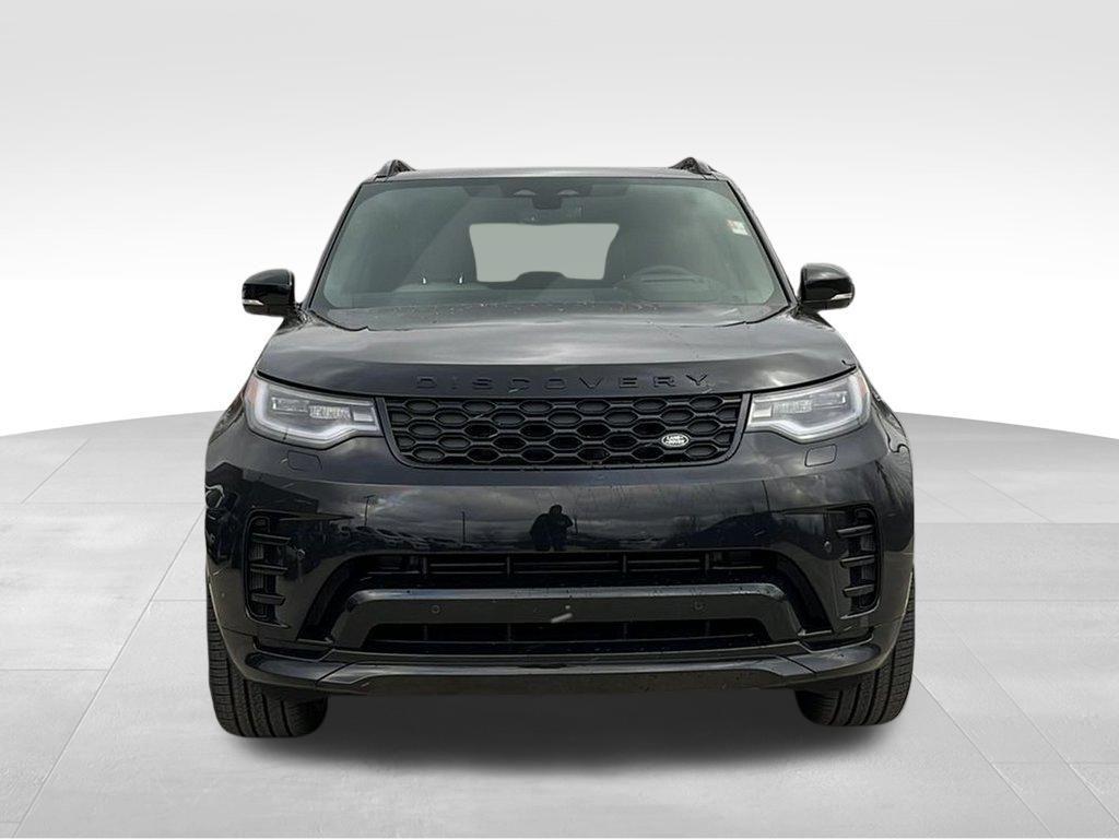 used 2024 Land Rover Discovery car, priced at $75,688