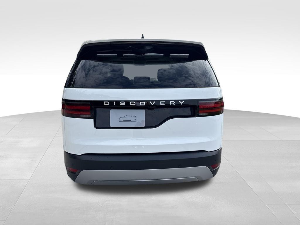 new 2025 Land Rover Discovery car, priced at $66,593