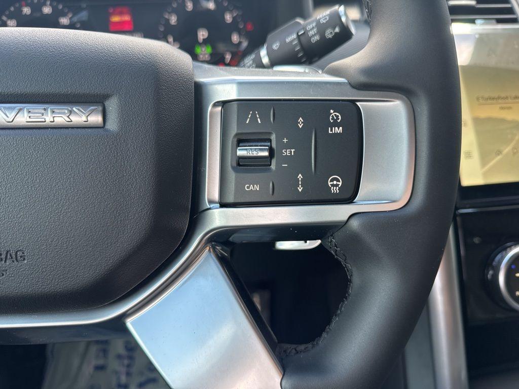 new 2024 Land Rover Discovery car, priced at $63,208