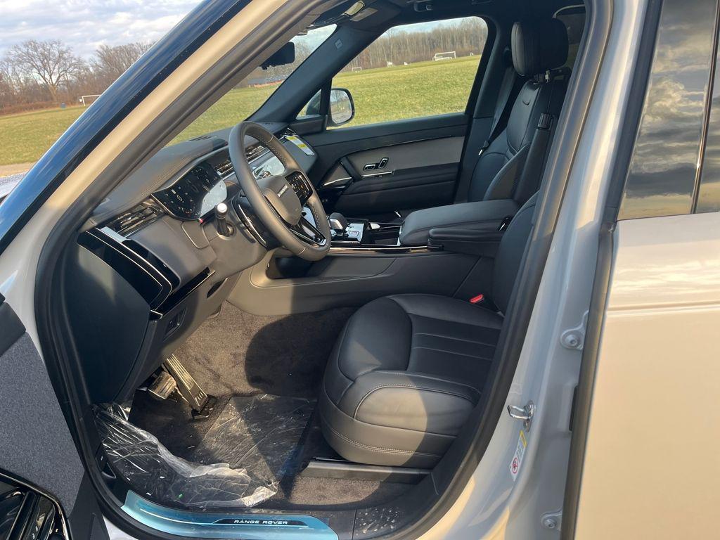 new 2026 Land Rover Range Rover Sport car, priced at $105,295