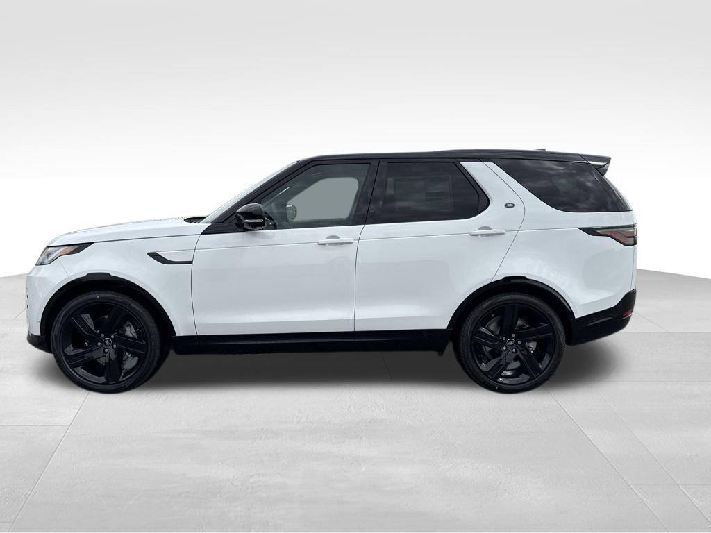 new 2025 Land Rover Discovery car, priced at $73,168