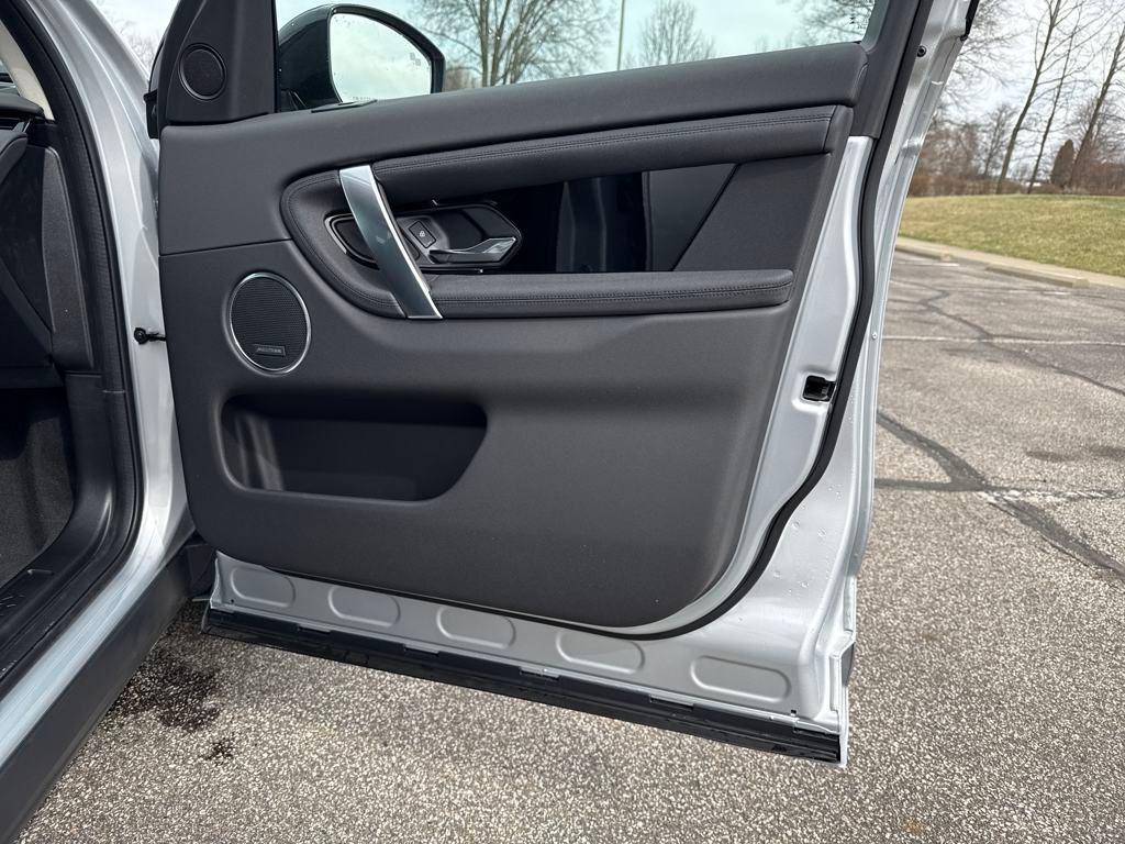new 2025 Land Rover Discovery Sport car, priced at $44,208