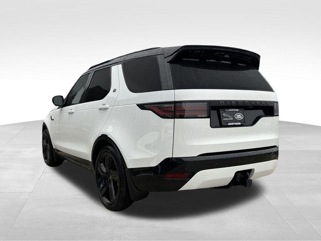 new 2024 Land Rover Discovery car, priced at $56,458