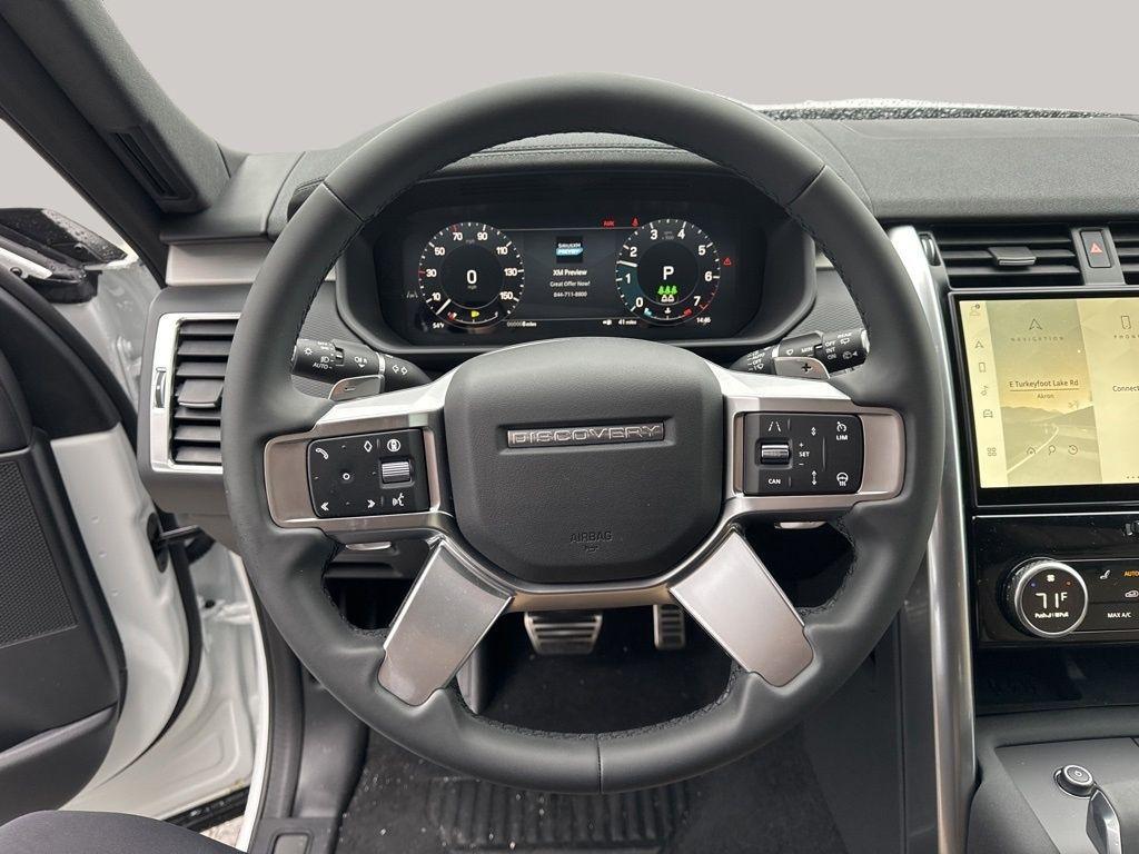 new 2024 Land Rover Discovery car, priced at $56,458