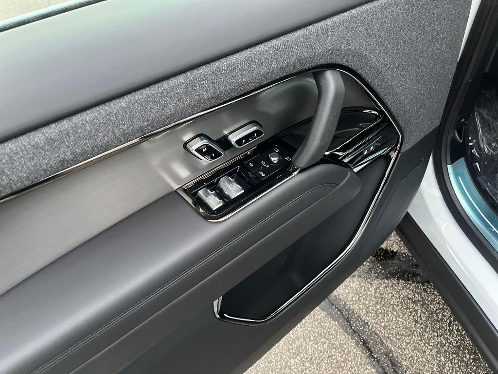 new 2026 Land Rover Range Rover Sport car, priced at $91,940