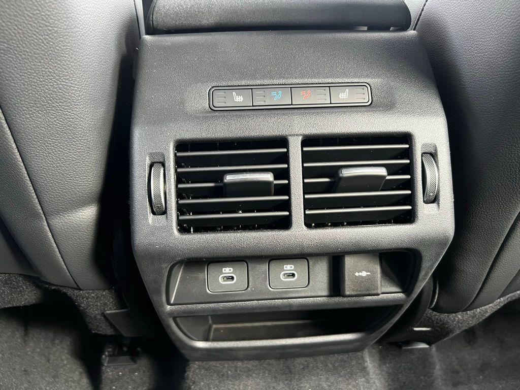 new 2025 Land Rover Discovery Sport car, priced at $49,538