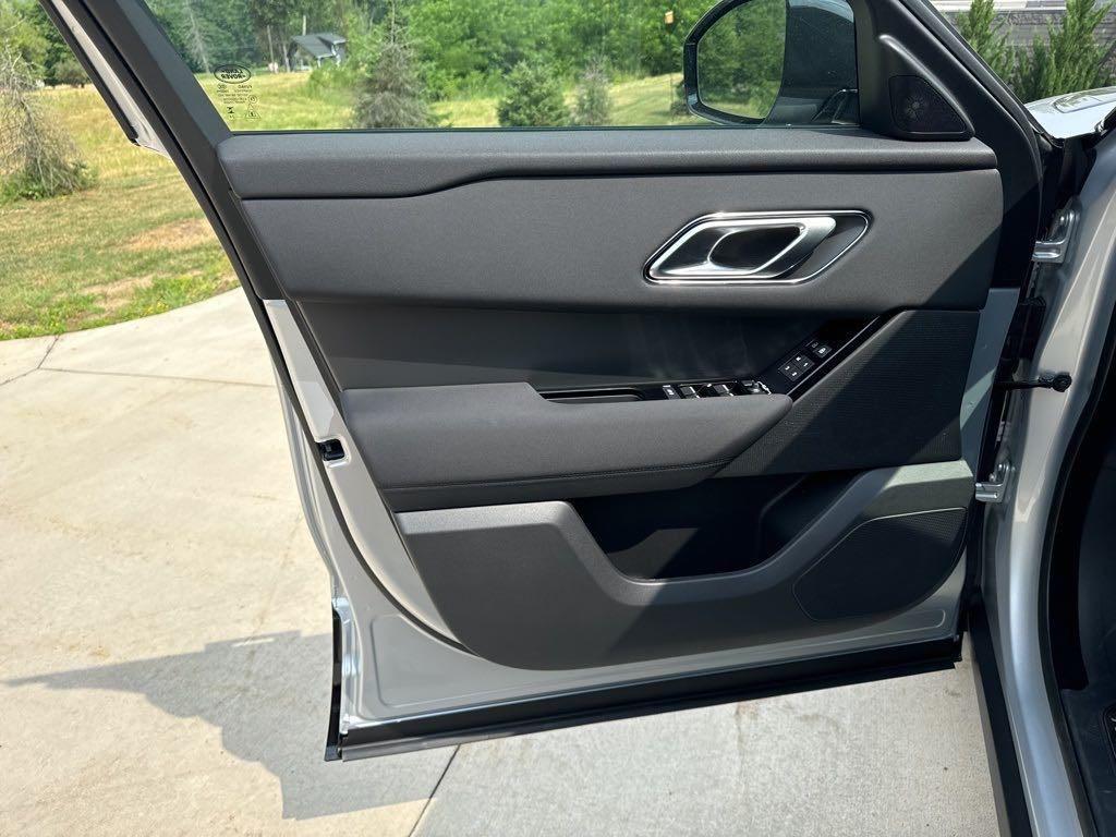 new 2025 Land Rover Range Rover Velar car, priced at $63,380