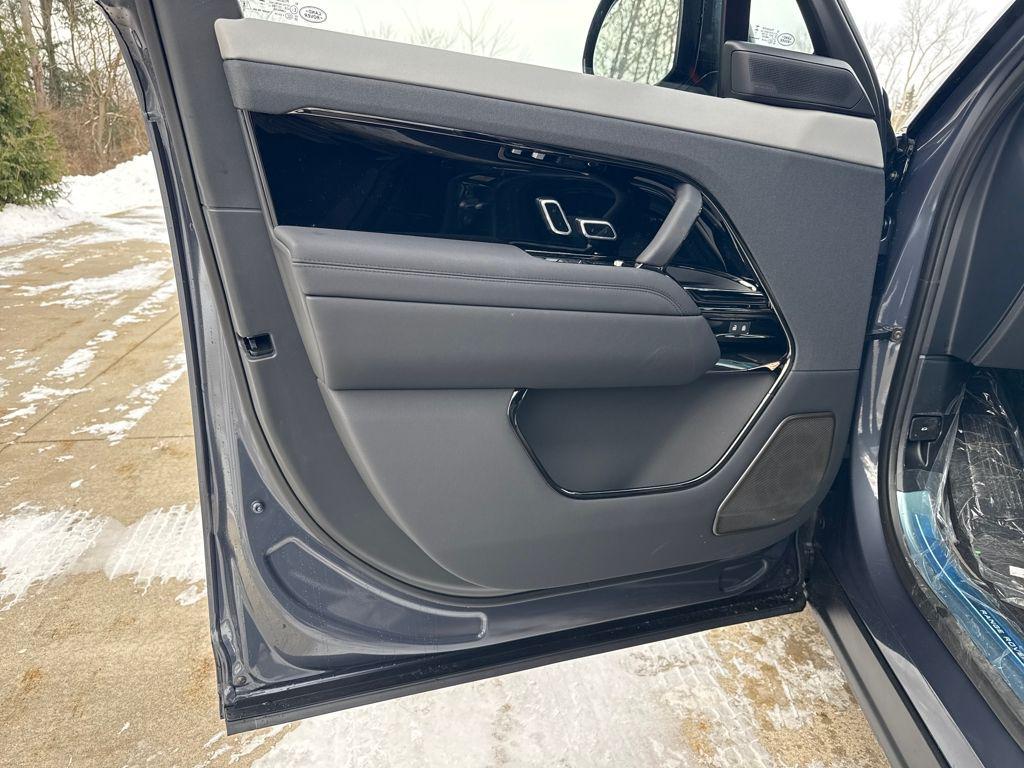 new 2026 Land Rover Range Rover Sport car, priced at $167,025