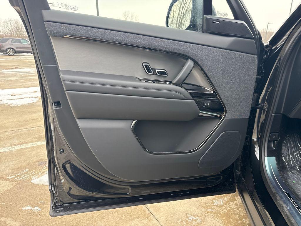 new 2026 Land Rover Range Rover Sport car, priced at $92,170