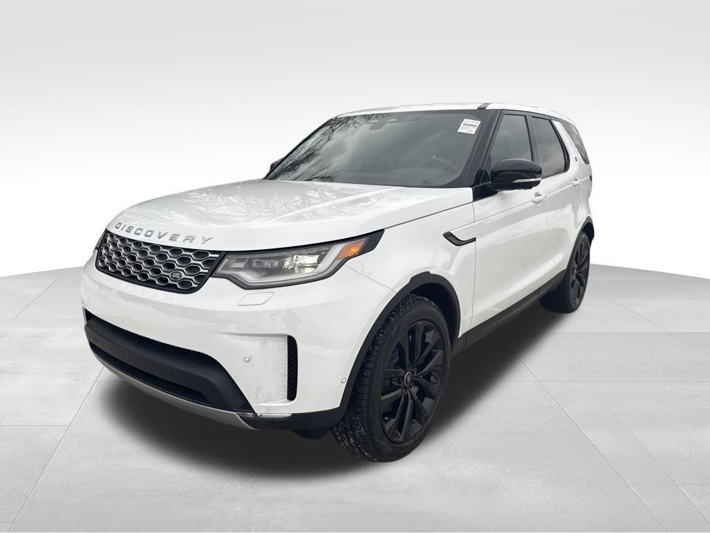 new 2026 Land Rover Discovery car, priced at $66,881