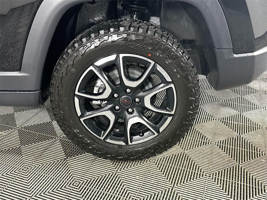 new 2026 Jeep Compass car, priced at $35,388