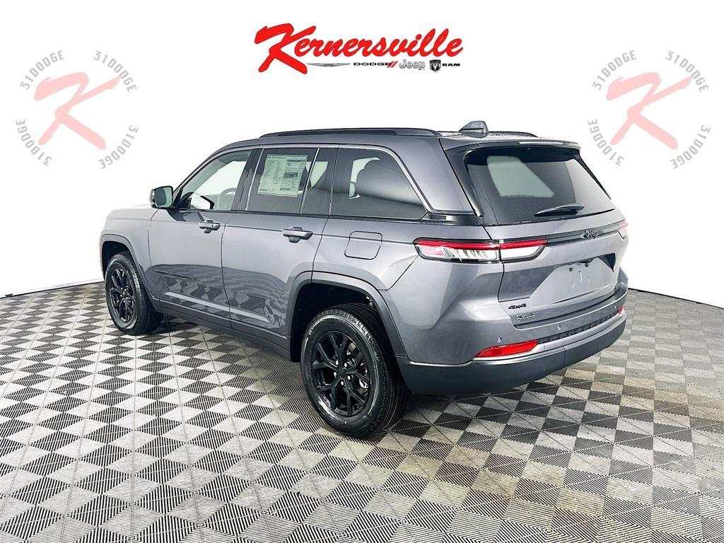 new 2026 Jeep Grand Cherokee car, priced at $45,860