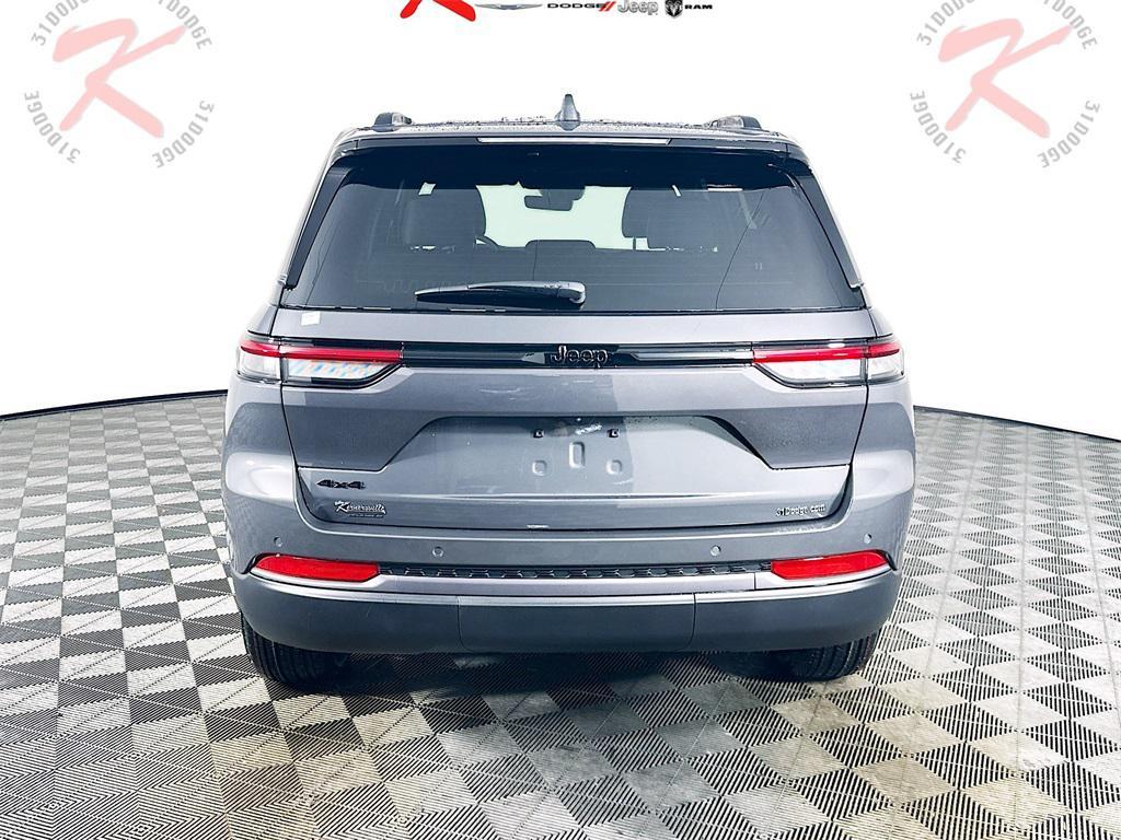 new 2026 Jeep Grand Cherokee car, priced at $45,860