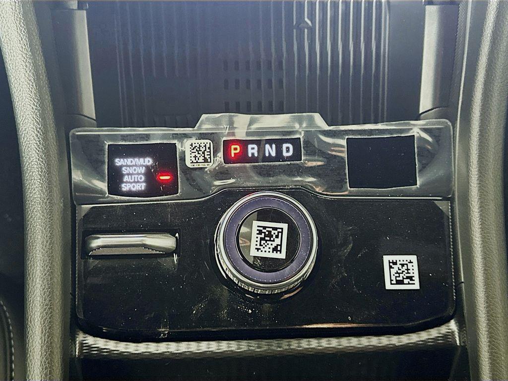 new 2026 Jeep Grand Cherokee car, priced at $43,960