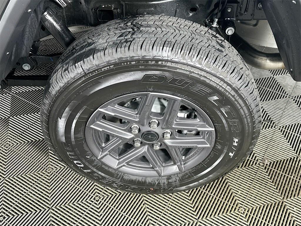 new 2025 Jeep Gladiator car, priced at $42,433