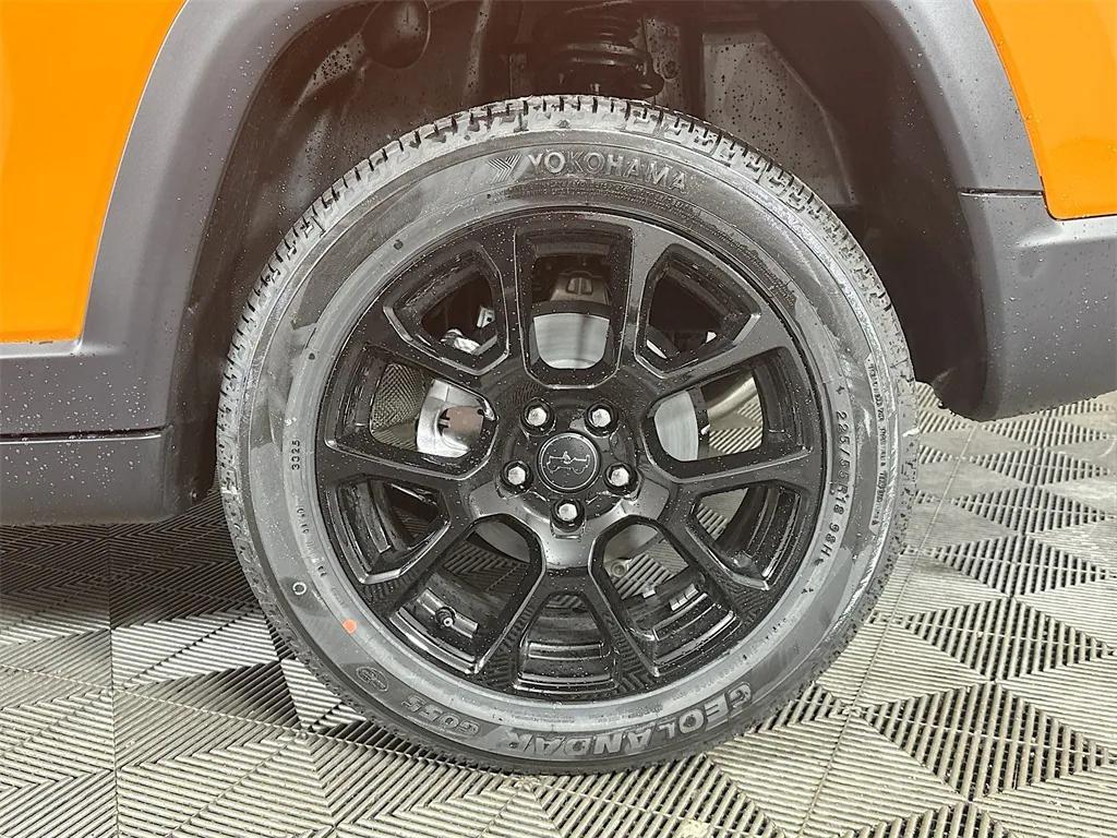 new 2026 Jeep Compass car, priced at $30,439