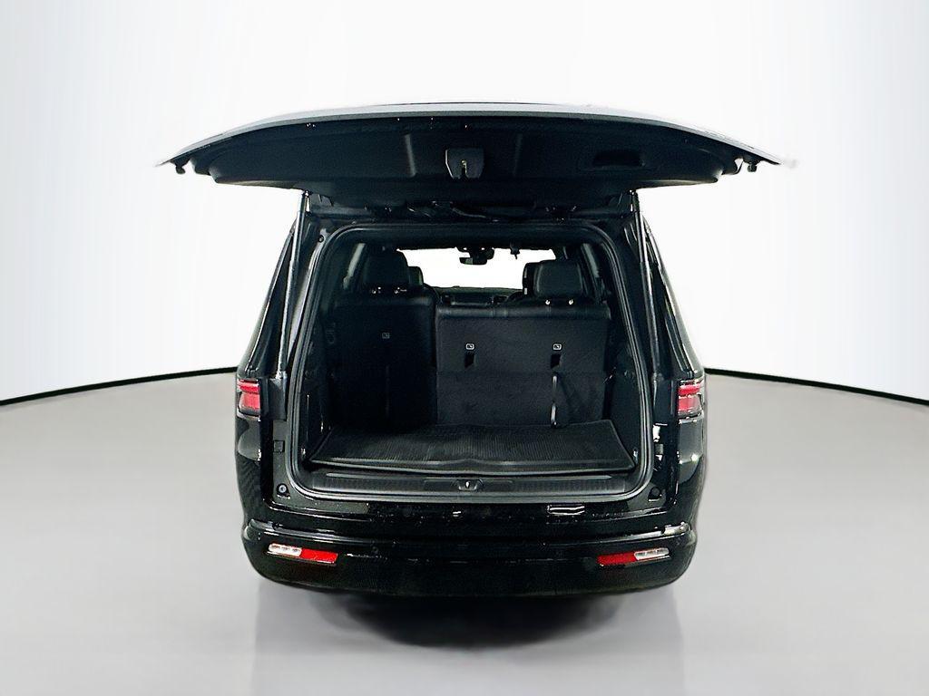 new 2025 Jeep Wagoneer car, priced at $68,870