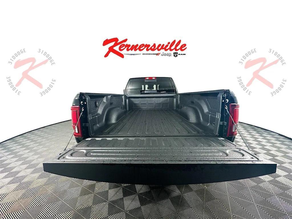 new 2025 Ram 3500 car, priced at $78,469