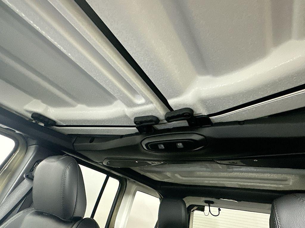 new 2026 Jeep Wrangler car, priced at $51,911