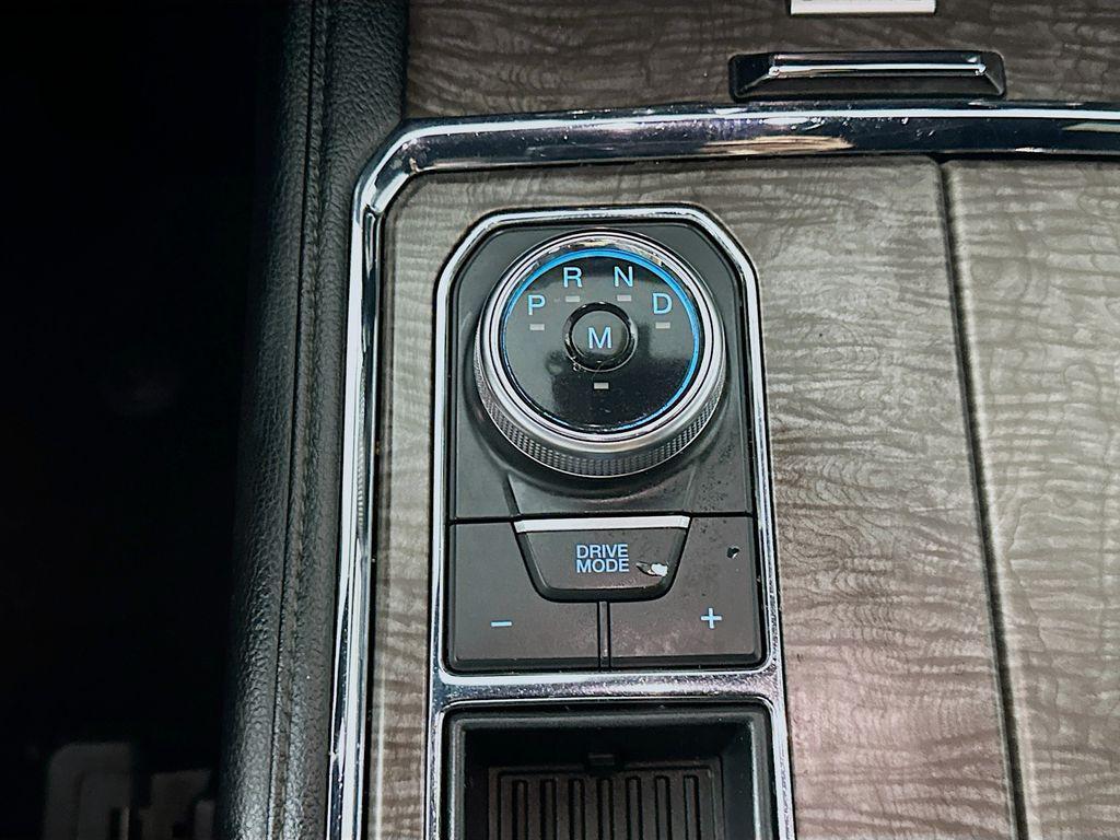used 2018 Ford Expedition car, priced at $20,884