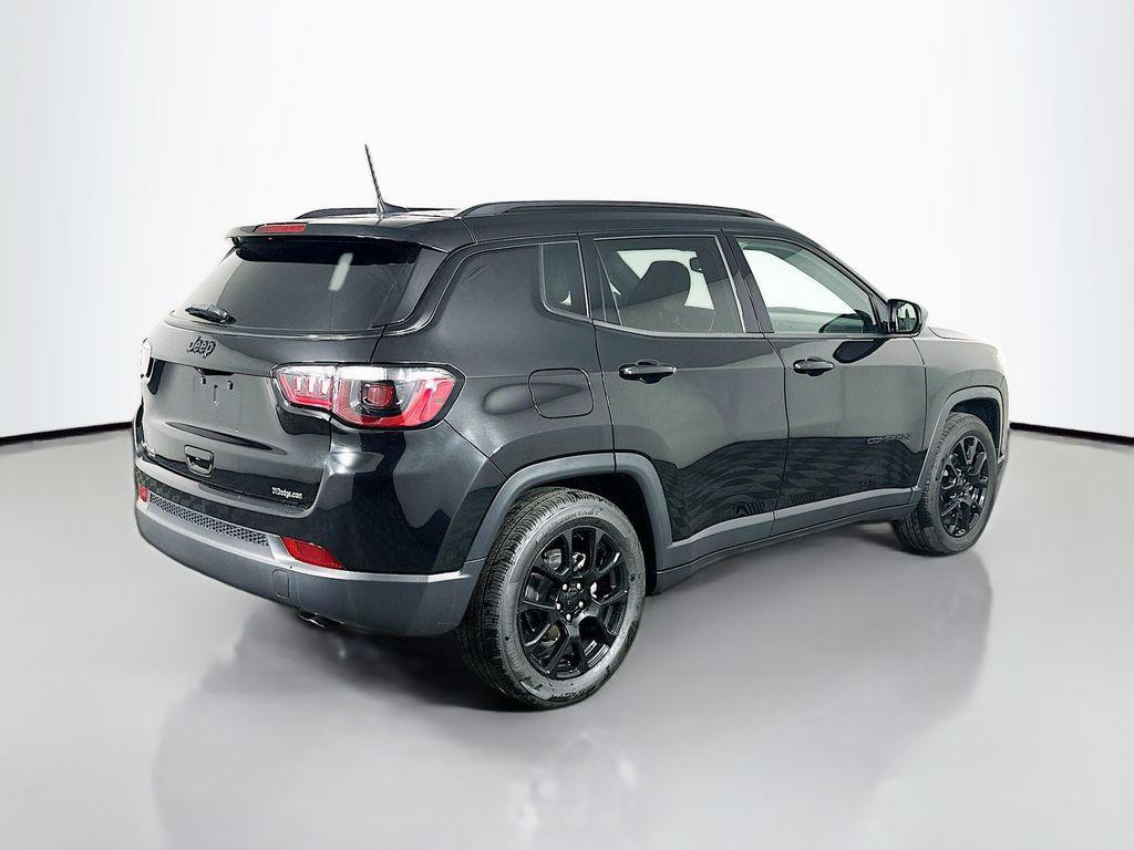 used 2022 Jeep Compass car, priced at $18,935
