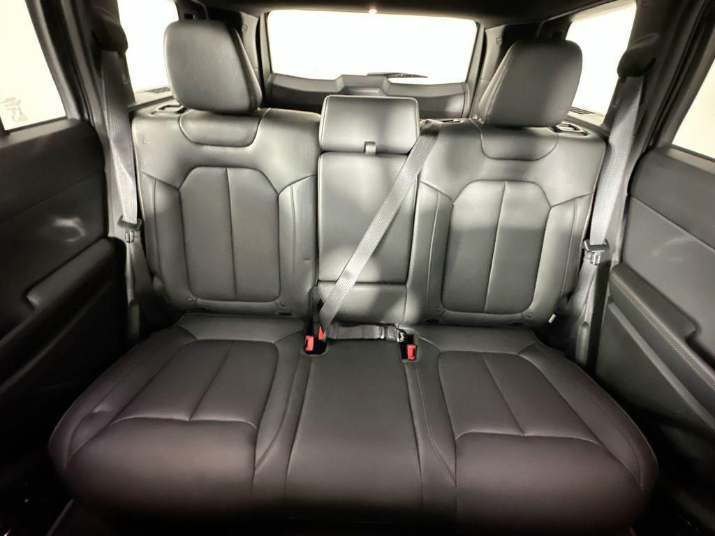 new 2026 Jeep Cherokee car, priced at $41,676
