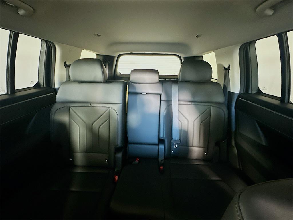 used 2025 Hyundai Santa Fe car, priced at $32,835