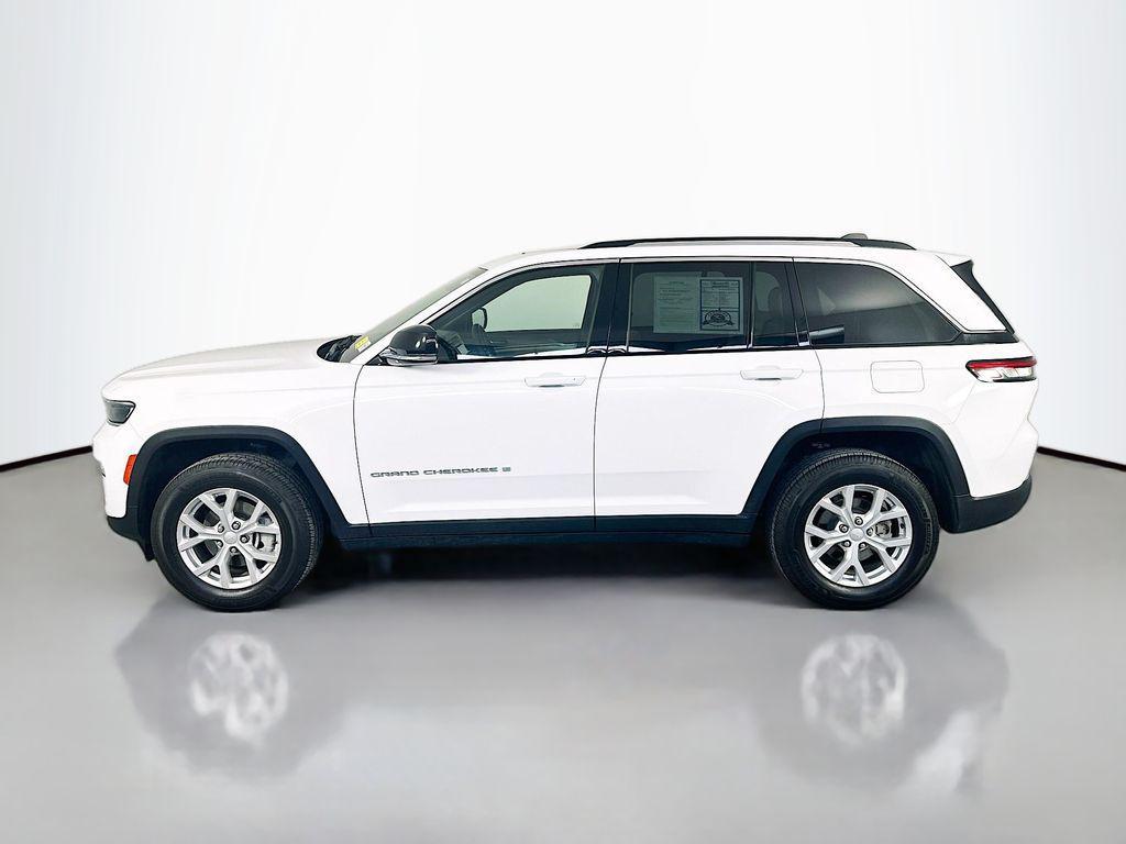 used 2023 Jeep Grand Cherokee car, priced at $27,634