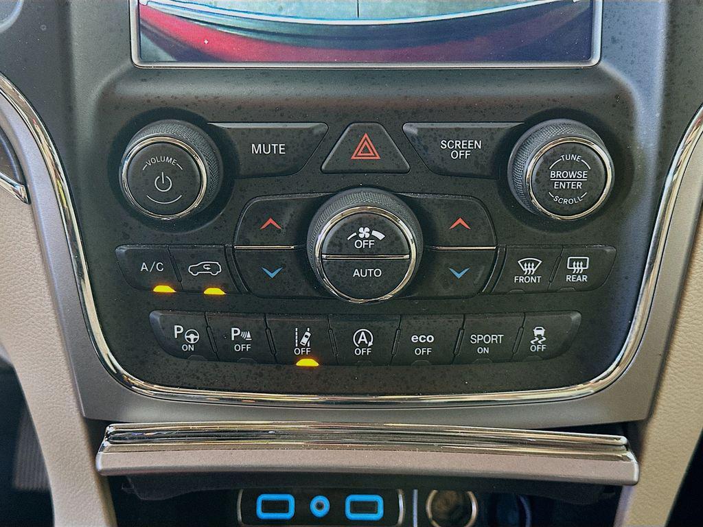 used 2018 Jeep Grand Cherokee car, priced at $12,784