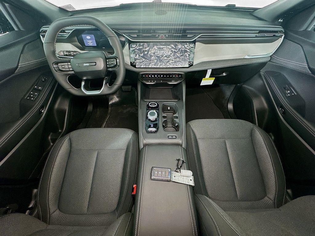 new 2026 Jeep Cherokee car, priced at $37,409