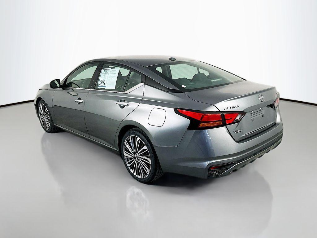 used 2023 Nissan Altima car, priced at $20,834
