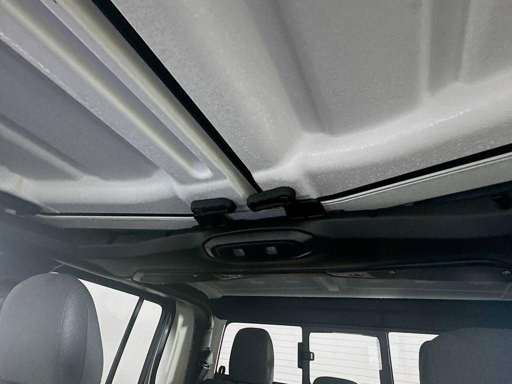 new 2025 Jeep Gladiator car, priced at $43,501