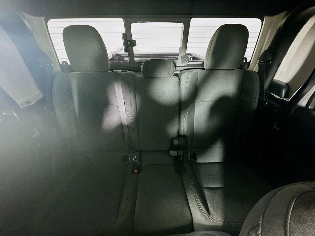 new 2025 Jeep Gladiator car, priced at $43,501