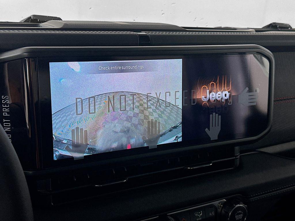 new 2026 Jeep Wrangler car, priced at $47,998