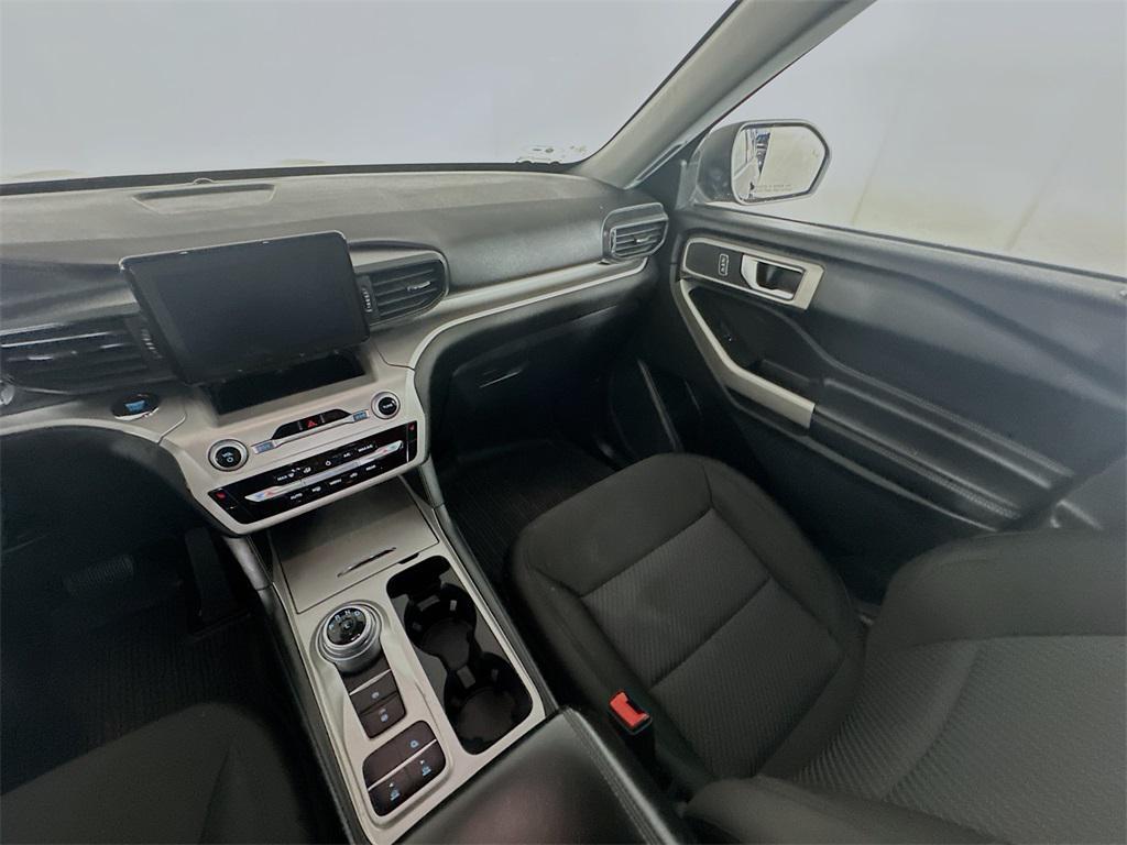 used 2022 Ford Explorer car