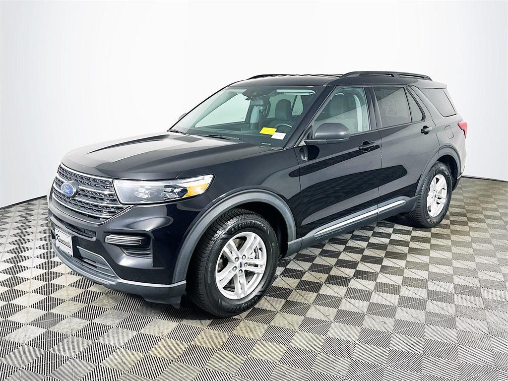 used 2022 Ford Explorer car