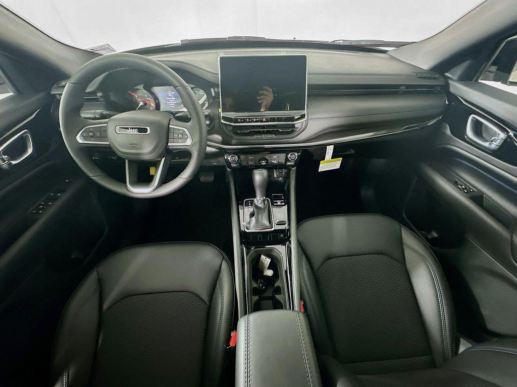 new 2026 Jeep Compass car, priced at $30,185