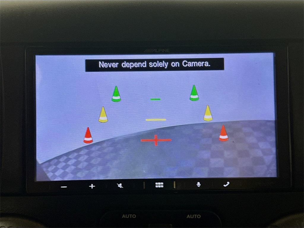 used 2015 Jeep Wrangler Unlimited car, priced at $16,485