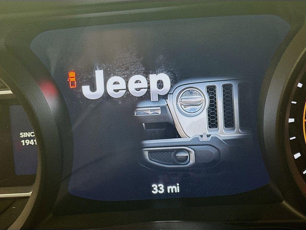 new 2026 Jeep Gladiator car, priced at $52,363