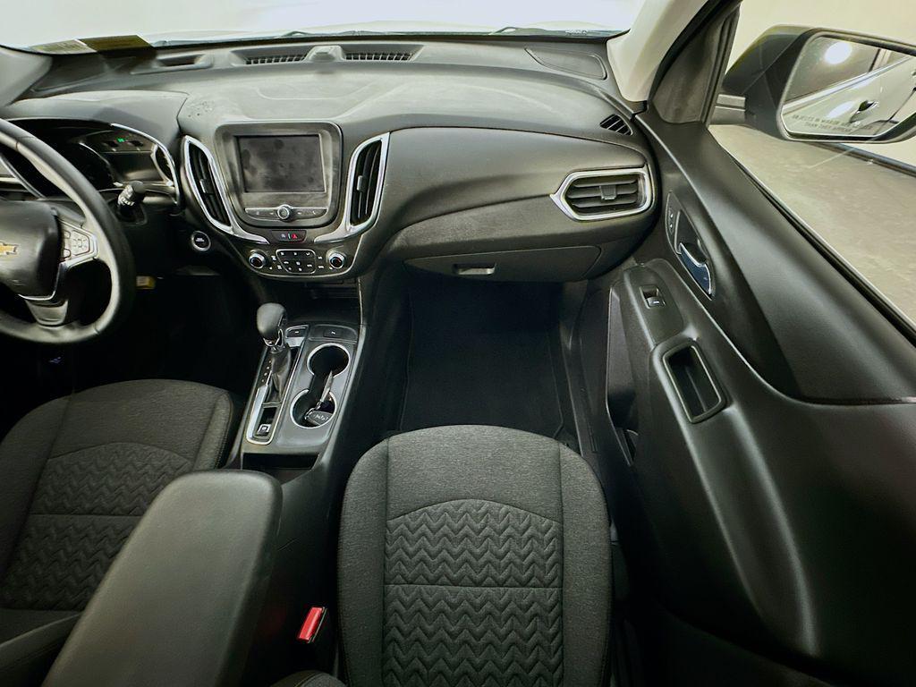 used 2024 Chevrolet Equinox car, priced at $22,534
