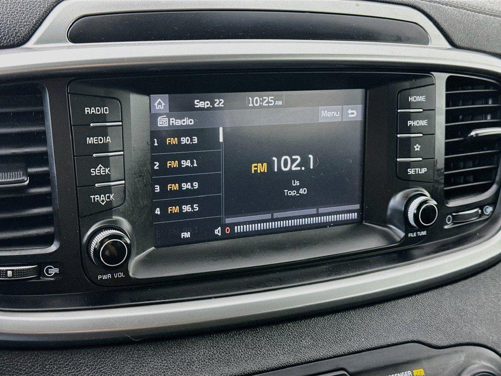 used 2020 Kia Sorento car, priced at $16,884