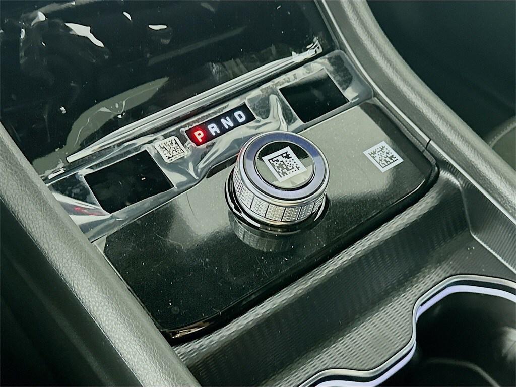 new 2025 Jeep Grand Cherokee L car, priced at $44,724