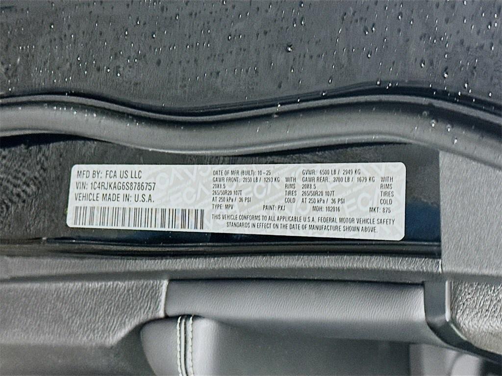 new 2025 Jeep Grand Cherokee L car, priced at $44,724