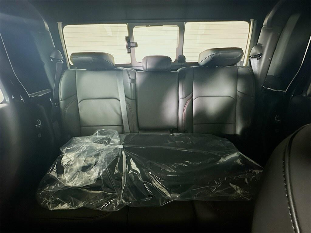 new 2026 Jeep Gladiator car, priced at $59,889