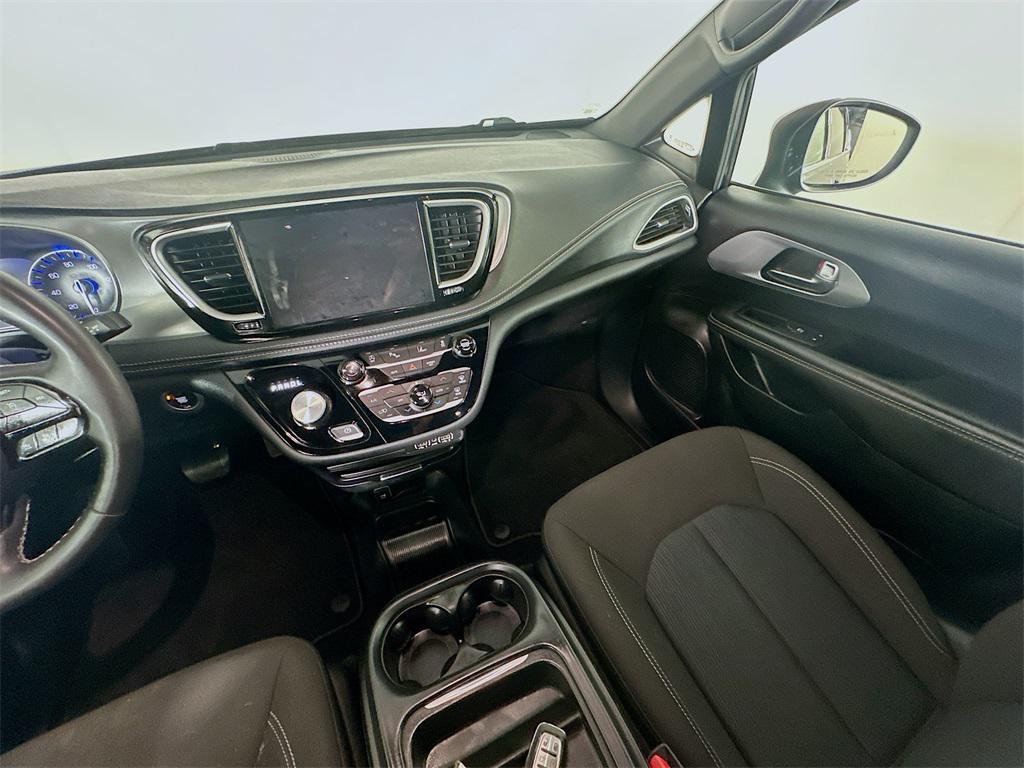 used 2023 Chrysler Pacifica car, priced at $24,835