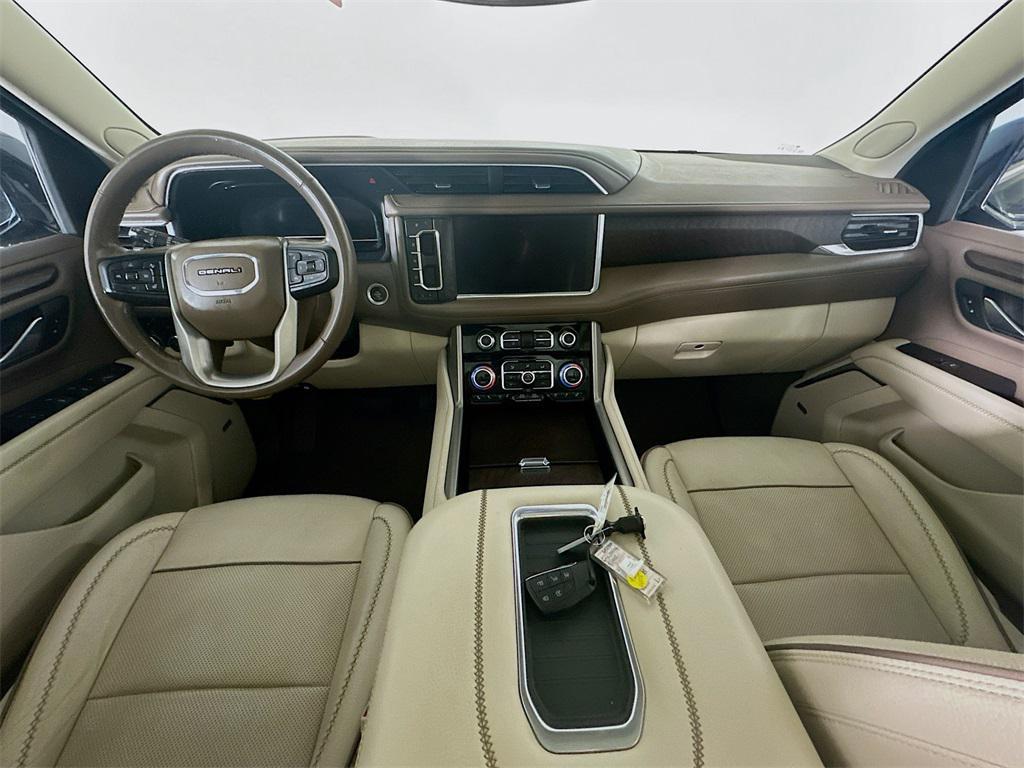 used 2023 GMC Yukon XL car, priced at $53,635