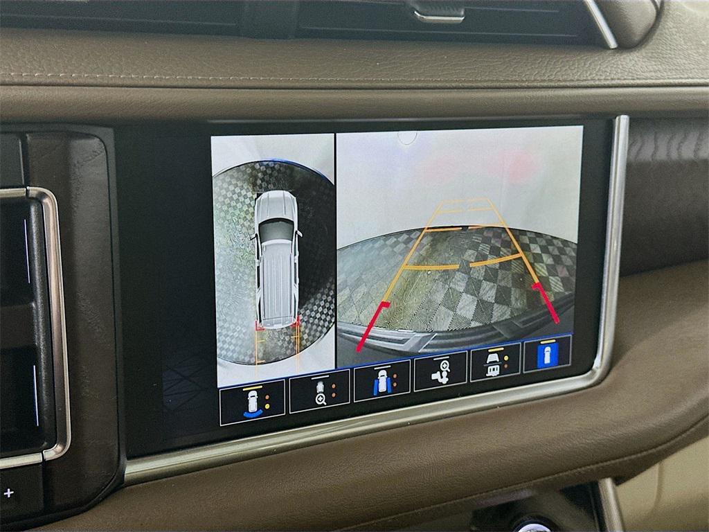 used 2023 GMC Yukon XL car, priced at $53,635