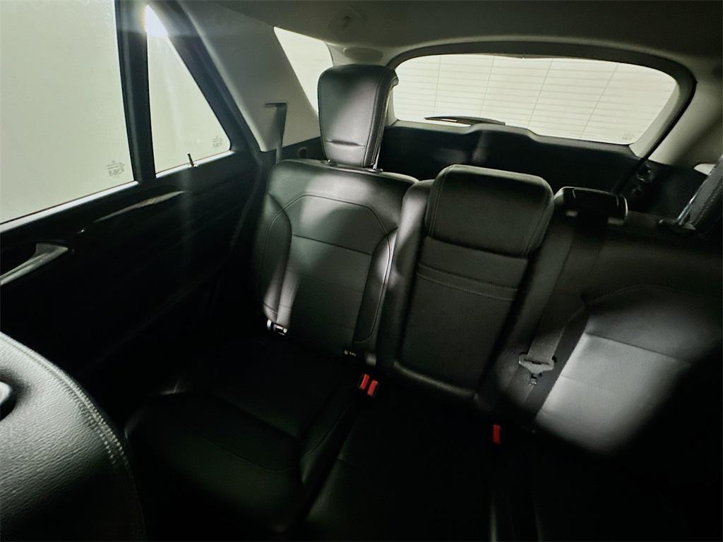 used 2015 Mercedes-Benz M-Class car